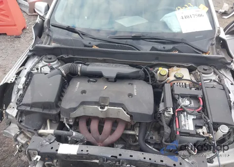 2015 Chevrolet Malibu 1Lt z USA, uszkodzony, nr VIN 1G11C5SLXFF136103